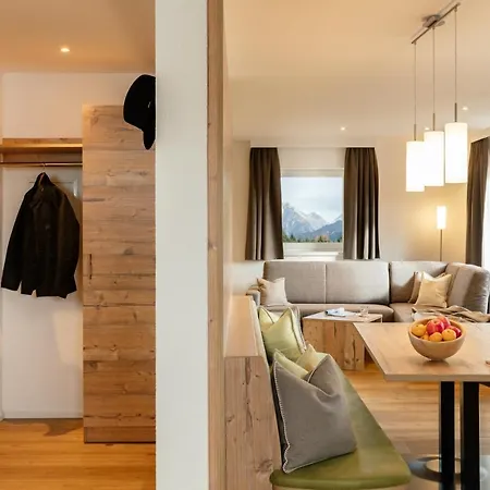 Haus Schoenblick Apartment *