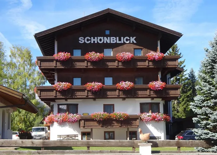 Haus Schoenblick Апартаменты *