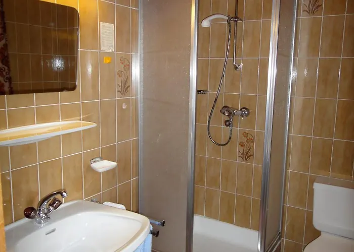 Апартаменти Haus Schoenblick