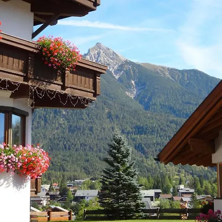 Haus Schoenblick Apartman *