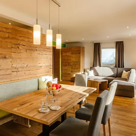Haus Schoenblick Apartman Seefeld in Tirol