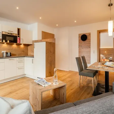 Haus Schoenblick Apartman Seefeld in Tirol