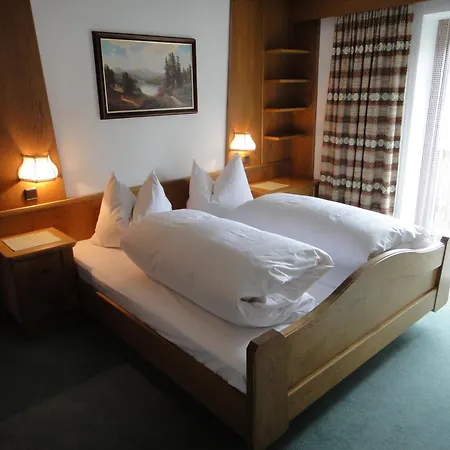 Haus Schoenblick Apartman