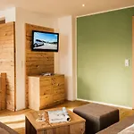Haus Schoenblick Daire Seefeld in Tirol